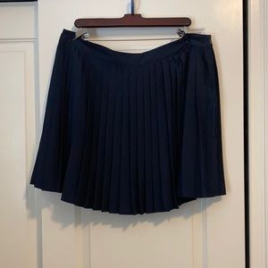 Dark blue pleated skirt